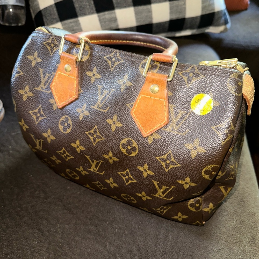 Louis Vuitton speedy 25
